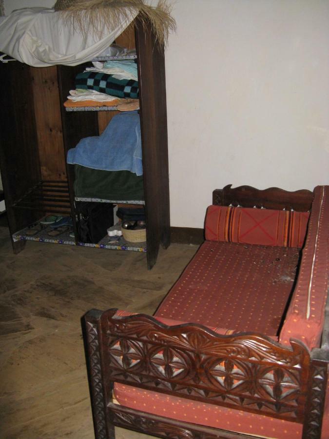 Kiloran Funzi House Bed & Breakfast Dış mekan fotoğraf