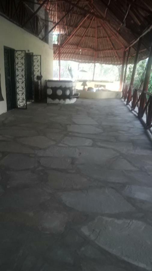 Kiloran Funzi House Bed & Breakfast Dış mekan fotoğraf
